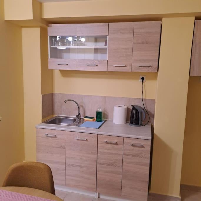 Zenia Home 1 Στην Καρδιά Της Πάτρας Kültér fotó