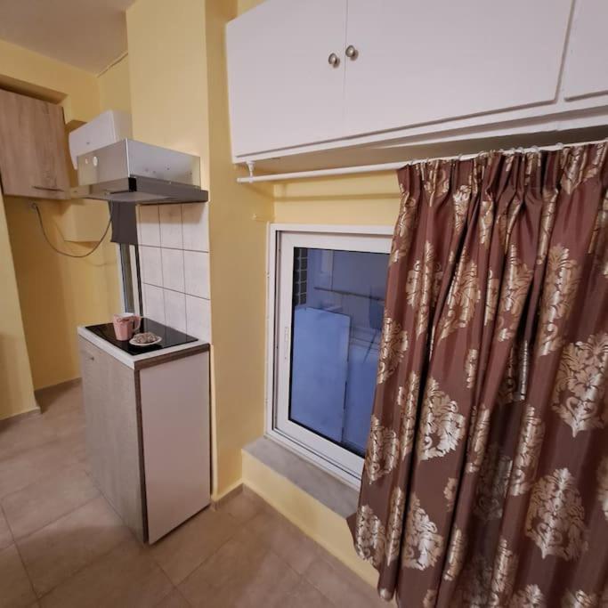 Zenia Home 1 Στην Καρδιά Της Πάτρας Kültér fotó